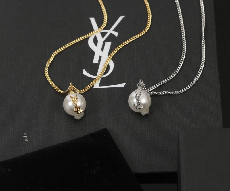 YSL necklace 10lyr9
